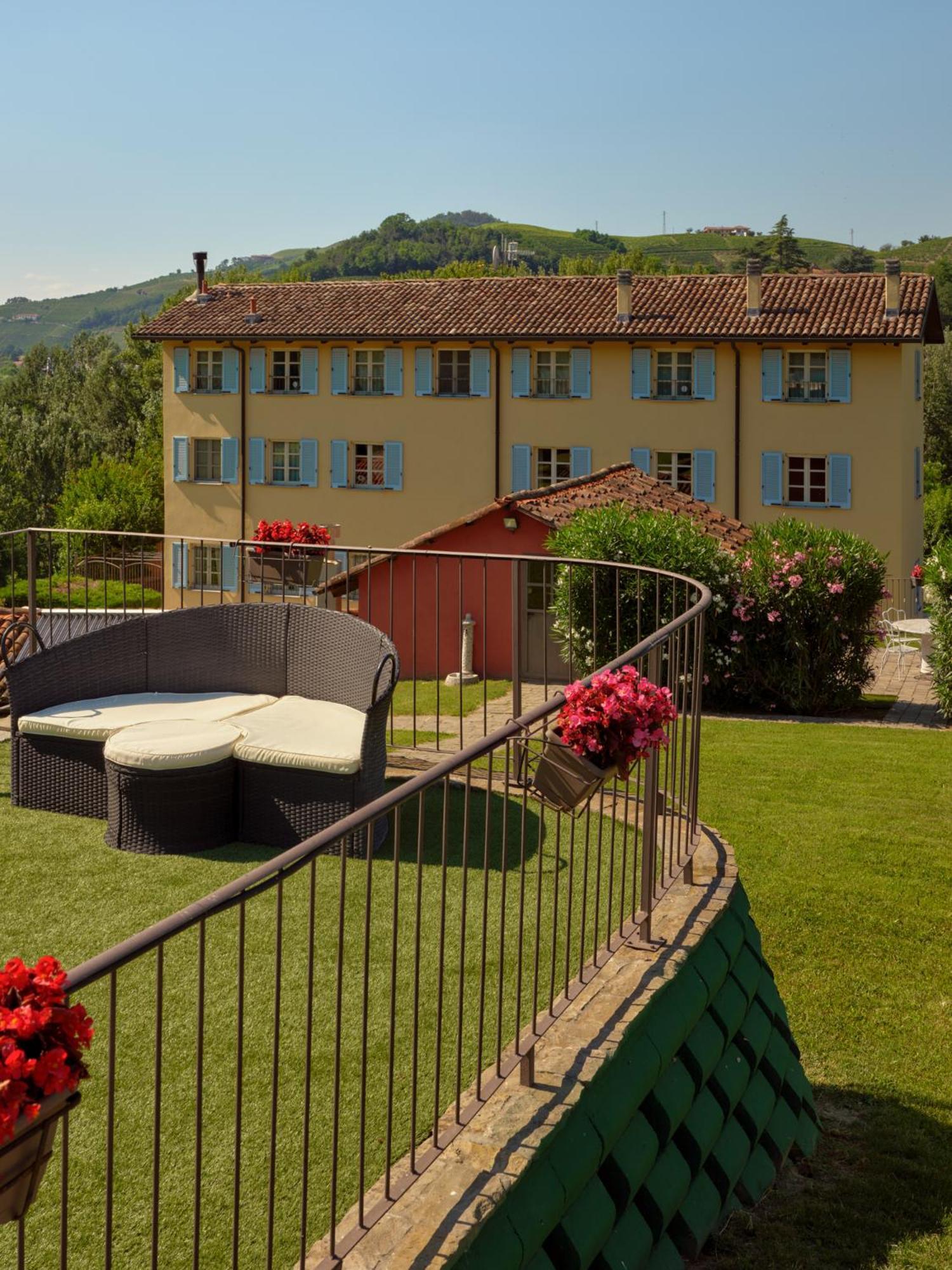 Vigna Dell'Acqua Villa Santo Stefano Belbo Kültér fotó