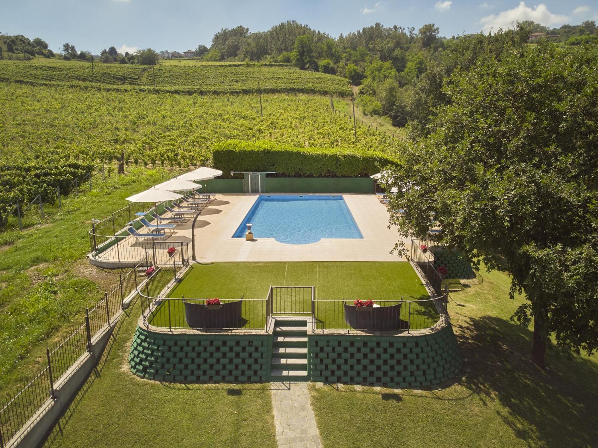 Vigna Dell'Acqua Villa Santo Stefano Belbo Kültér fotó